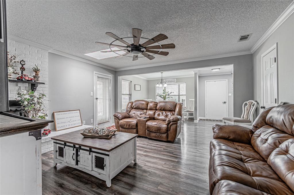 Lake Brenda - Residential