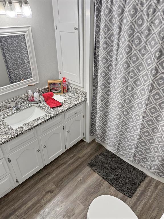 Lake Brenda - Residential