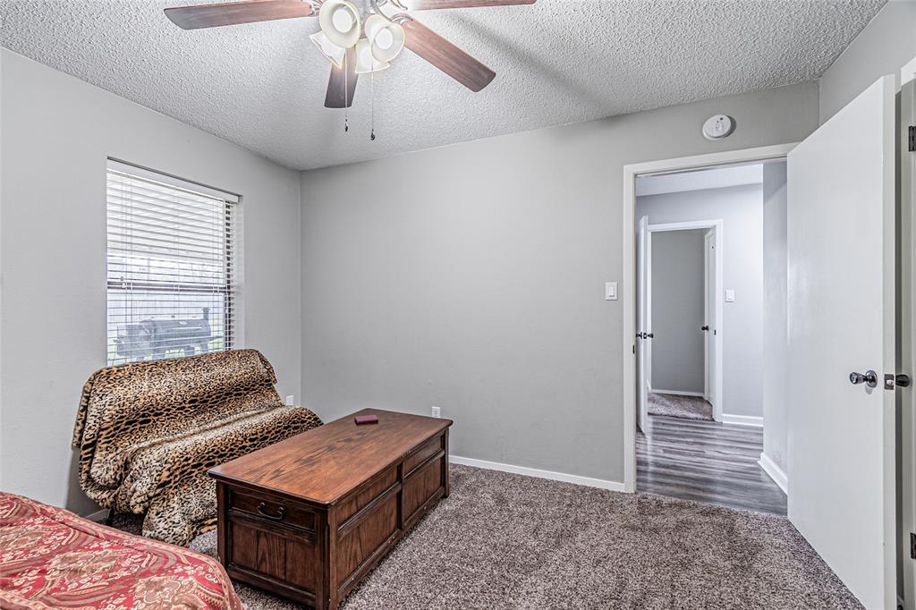 Lake Brenda - Residential