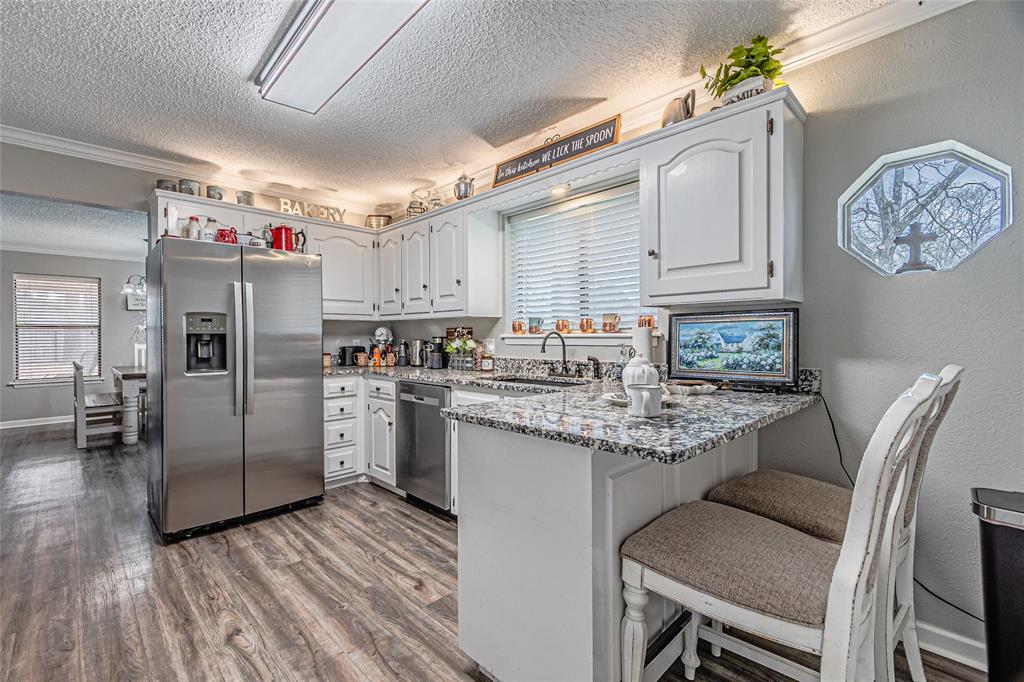 Lake Brenda - Residential