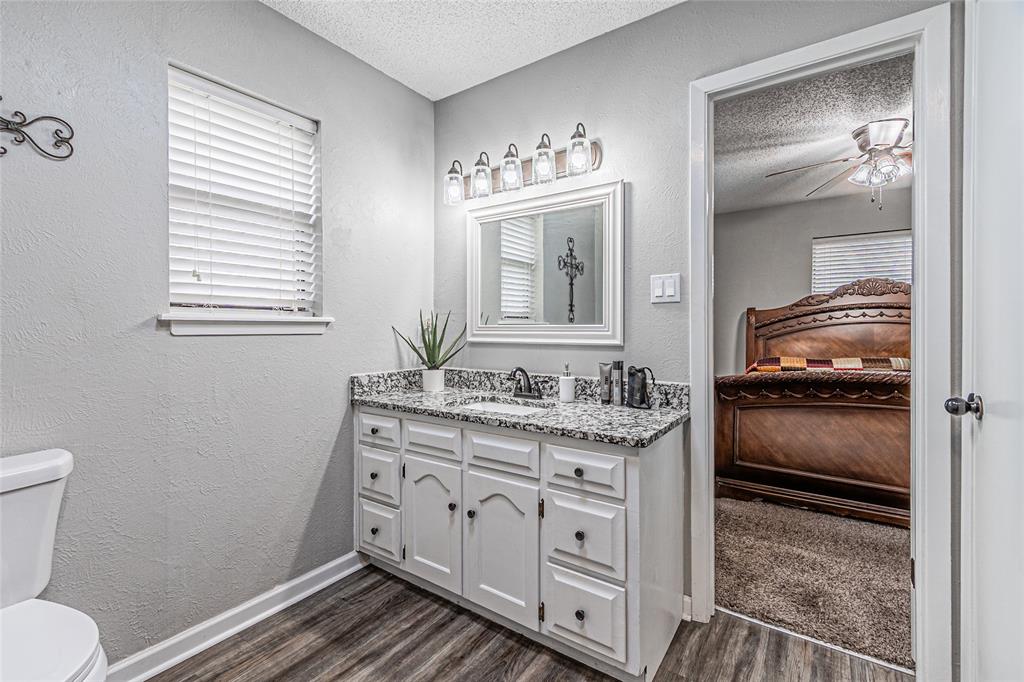 Lake Brenda - Residential