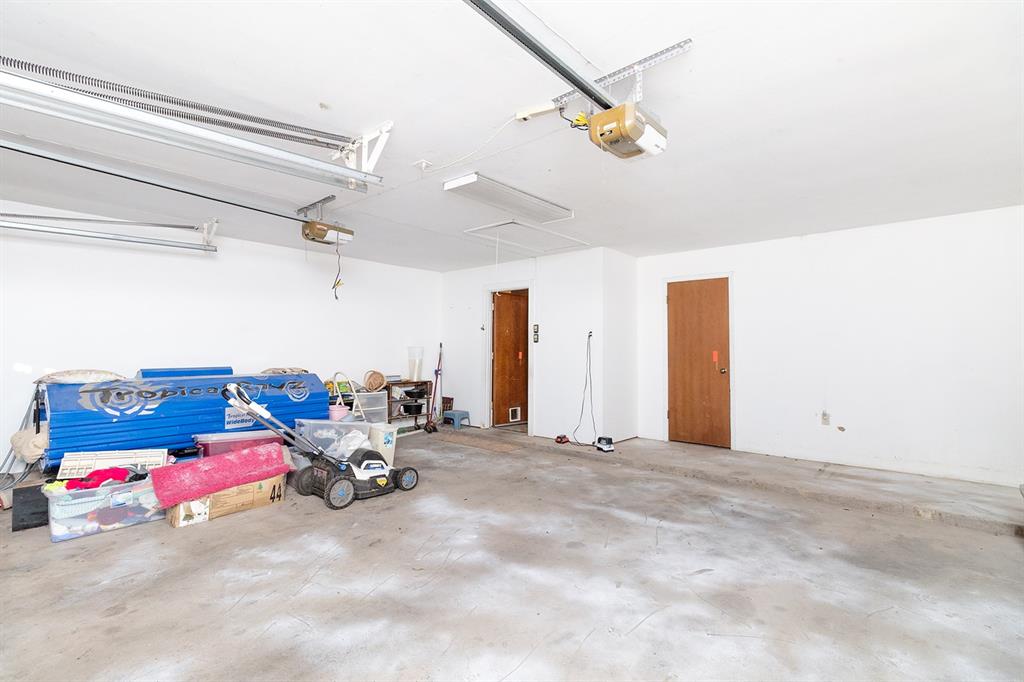 Simpson Lake - Residential