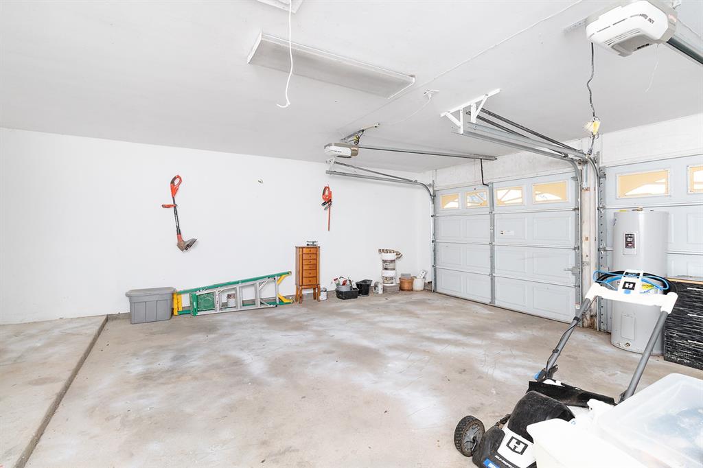 Simpson Lake - Residential