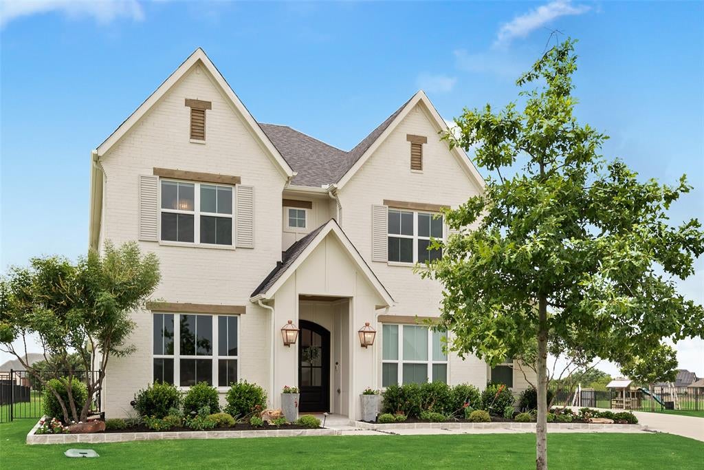 1305 Wolf Ridge Run