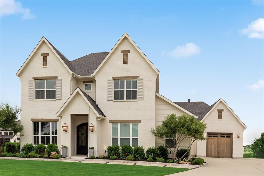 1305 Wolf Ridge Run