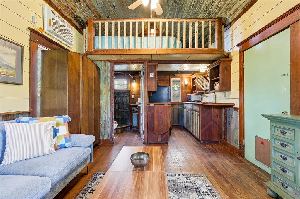 Casa Linda Estates - Residential