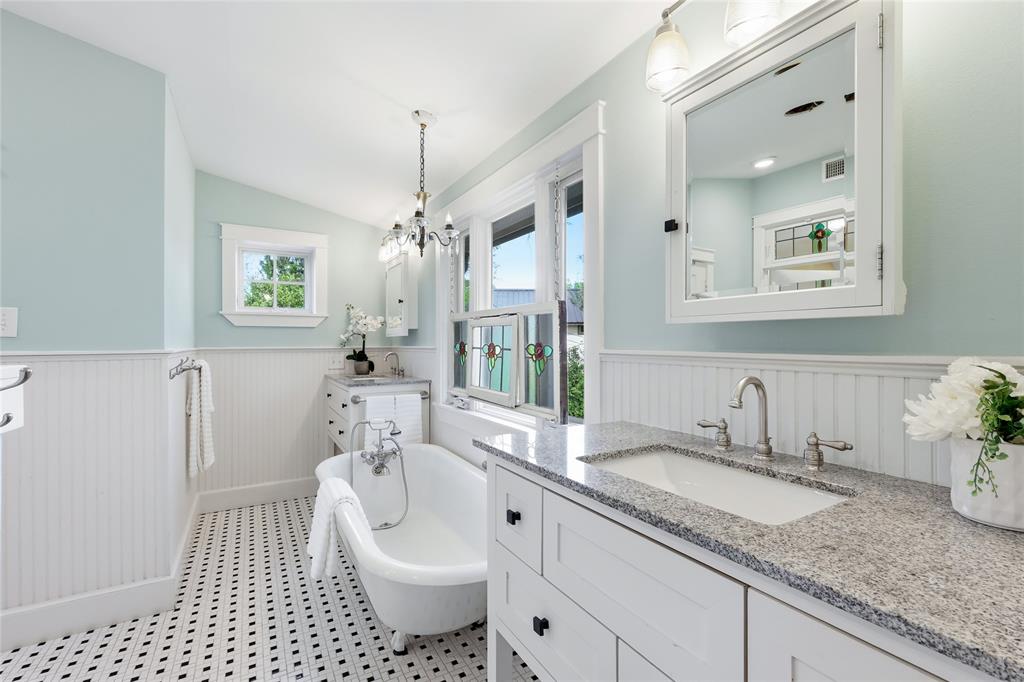 Casa Linda Estates - Residential