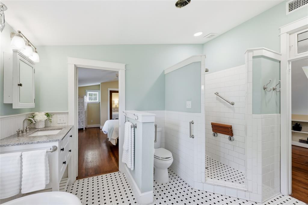 Casa Linda Estates - Residential