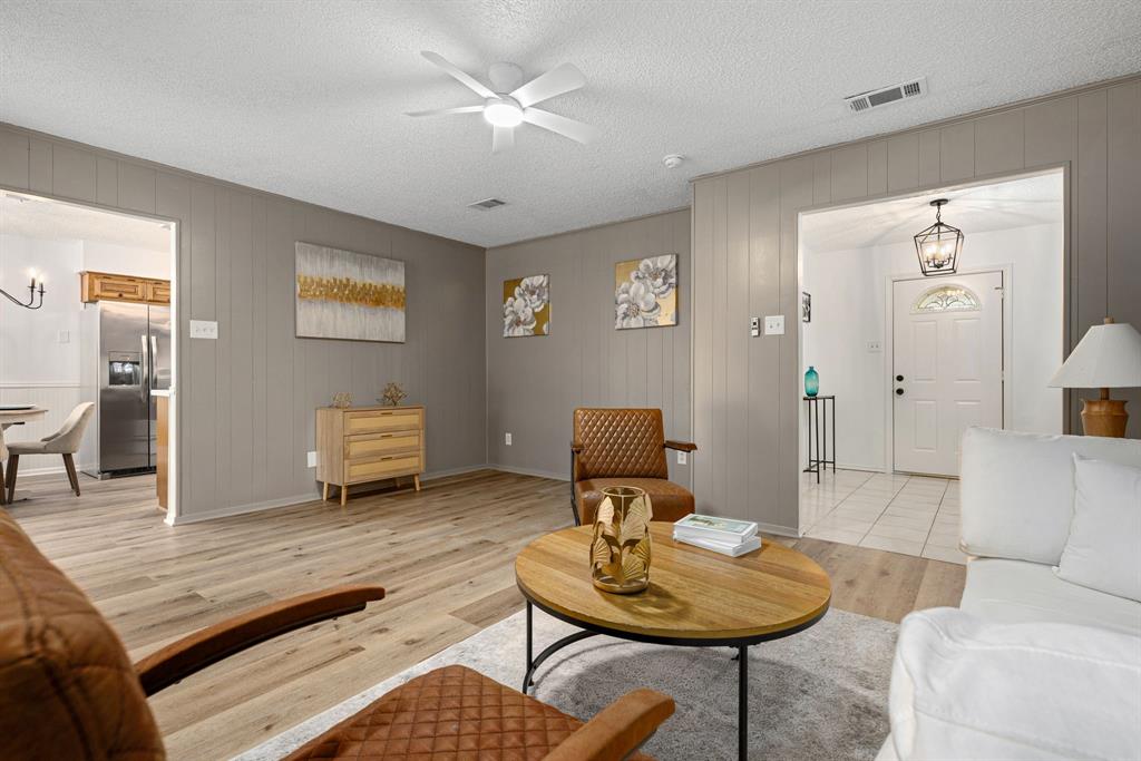 Irwin Keasler Dev Red Bird 02 - Residential