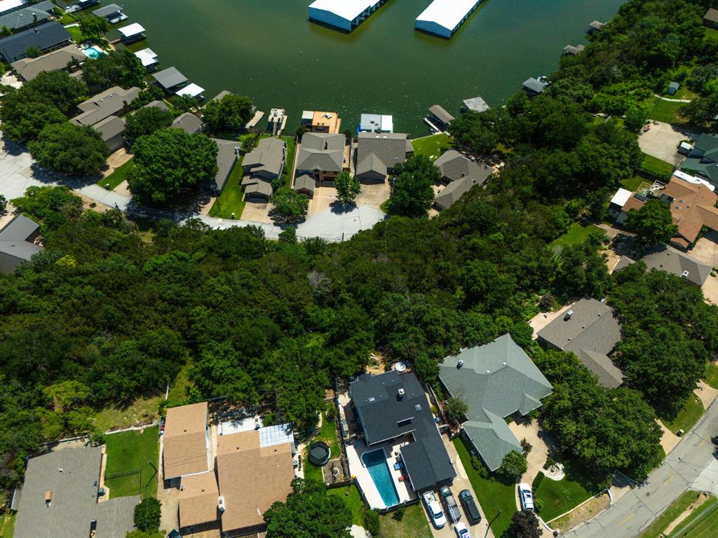 DECORDOVA BEND EST - Land