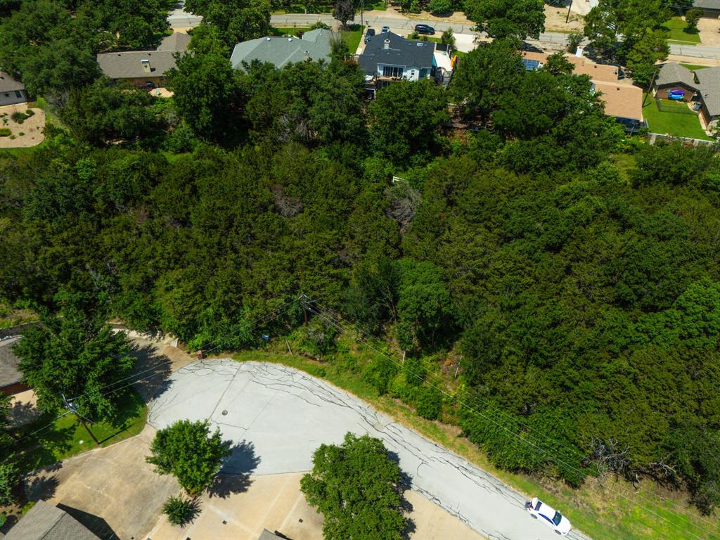 DECORDOVA BEND EST - Land