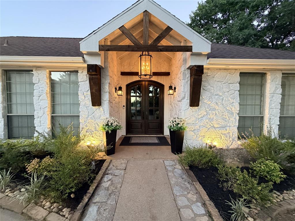 7204 Montgomery Road