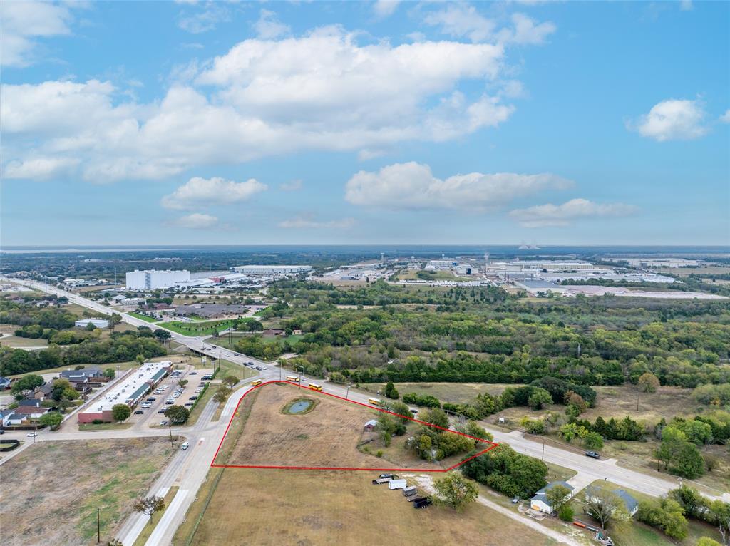 445 W STATE HWY 352