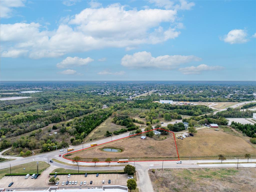 445 W STATE HWY 352