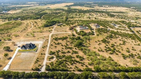 Photo of 12509 County Road 1131 Road, Godley, TX 76044 (MLS # 21381270)
