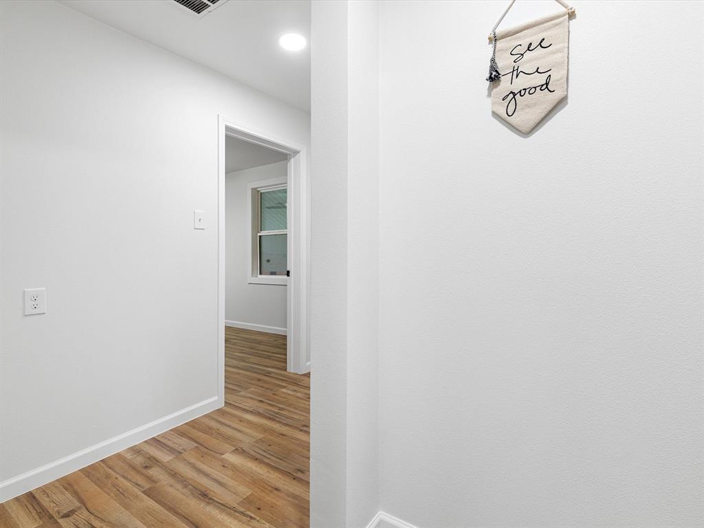 OAK LAWN - Residential