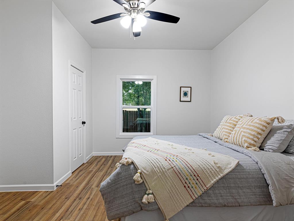 OAK LAWN - Residential