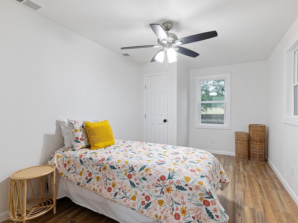 OAK LAWN - Residential