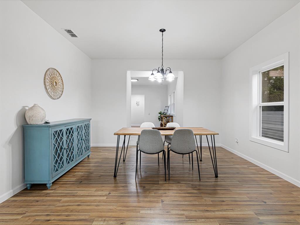 OAK LAWN - Residential