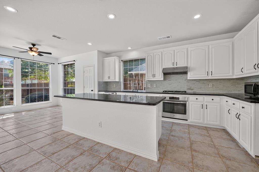 4233 Sandra Lynn Drive