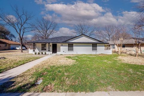 A home in DeSoto