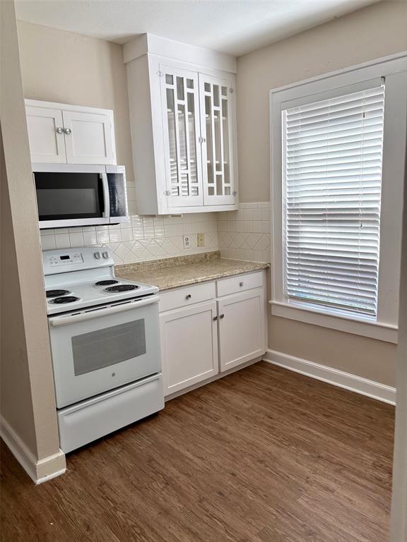 Dallas, Texas 75208, United States, 1 Bedroom Bedrooms, ,1 BathroomBathrooms,Residential,Active,229057