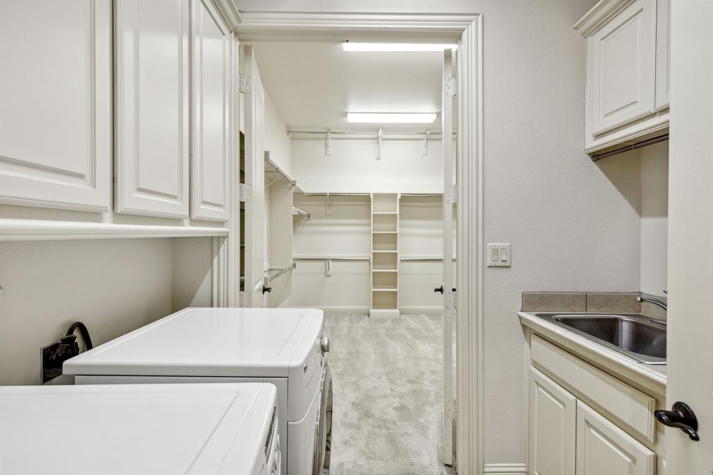 Village Of Ballantrae Sec Two - Residential