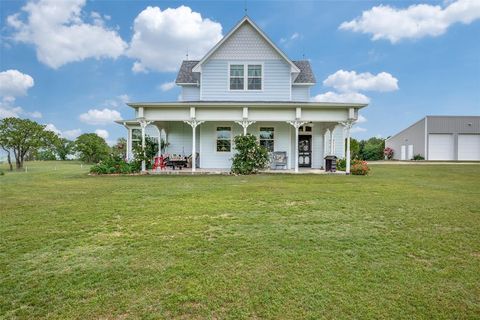 A home in Alvord