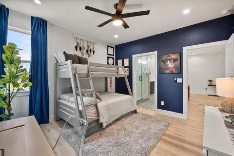 Tiny photo for 4029 Ivanhoe Lane, Dallas, TX 75212 (MLS # 21164120)