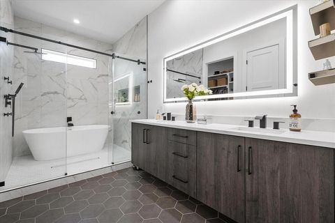 Tiny photo for 4029 Ivanhoe Lane, Dallas, TX 75212 (MLS # 21164120)