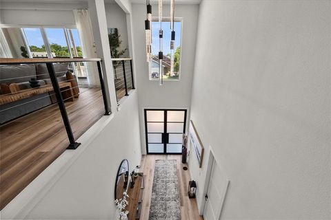 Tiny photo for 4029 Ivanhoe Lane, Dallas, TX 75212 (MLS # 21164120)