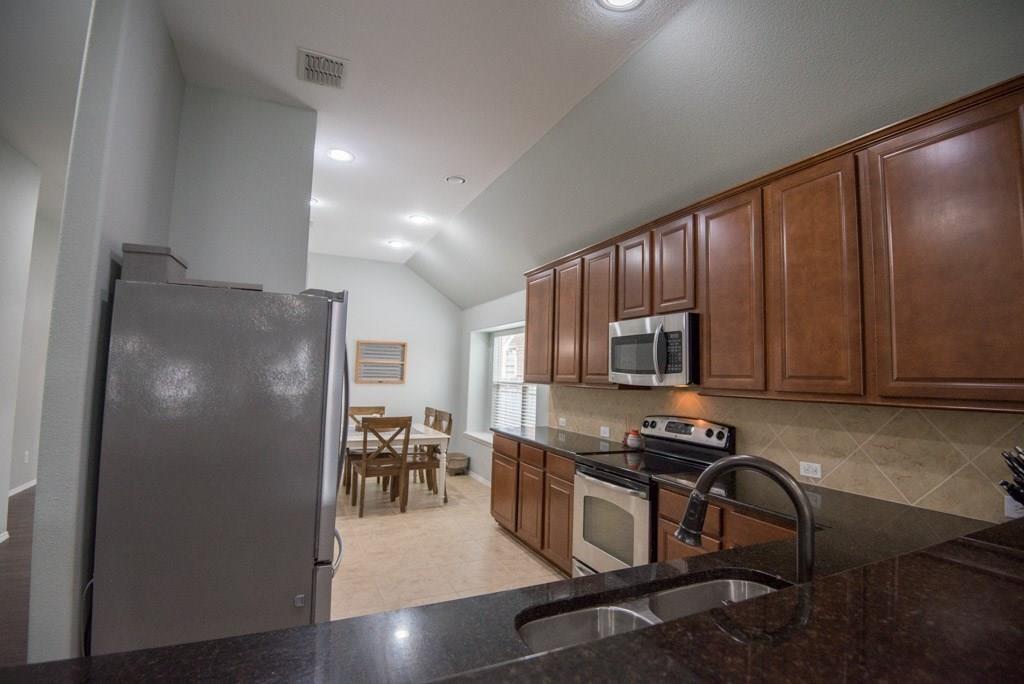 Greens Of Mckinney Ph 2 - Residential Lease