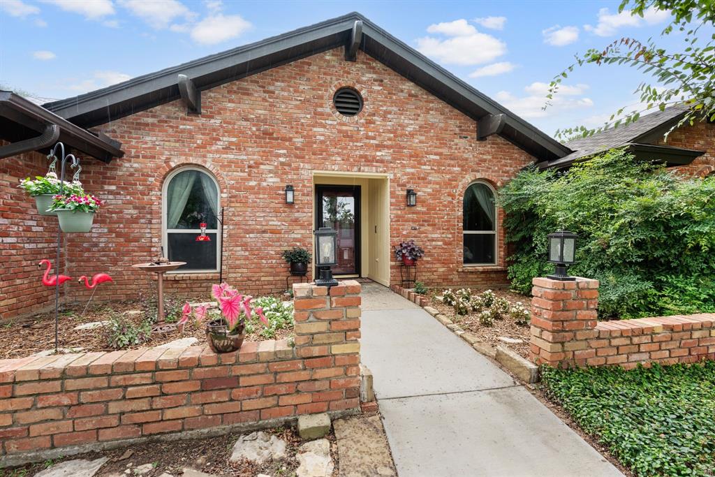 2308 Brookside Drive