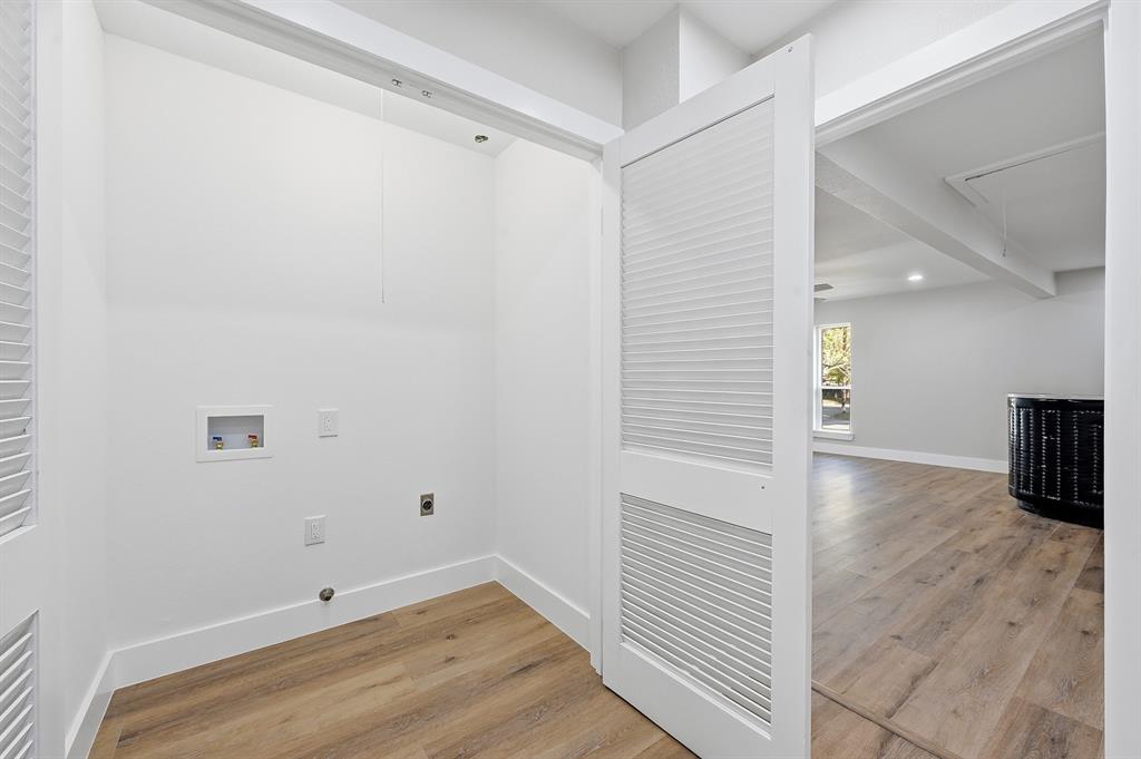 Valentine Oaks Add - Residential