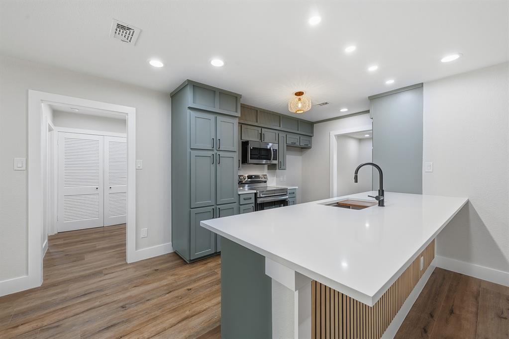 Valentine Oaks Add - Residential