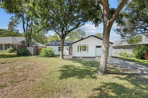 400 Hyde Park Drive Richardson TX 75080