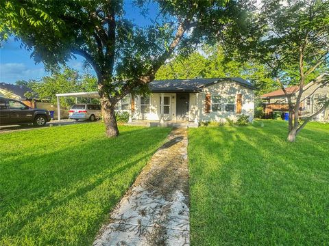 301 Mirike Drive White Settlement TX 76108