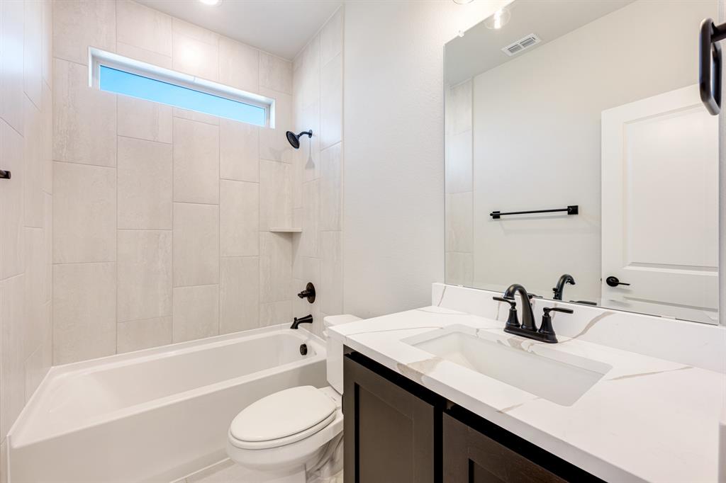 Eagle Glen 60 - Residential