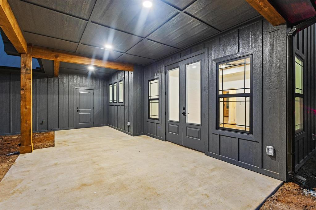 462 County Road 4165