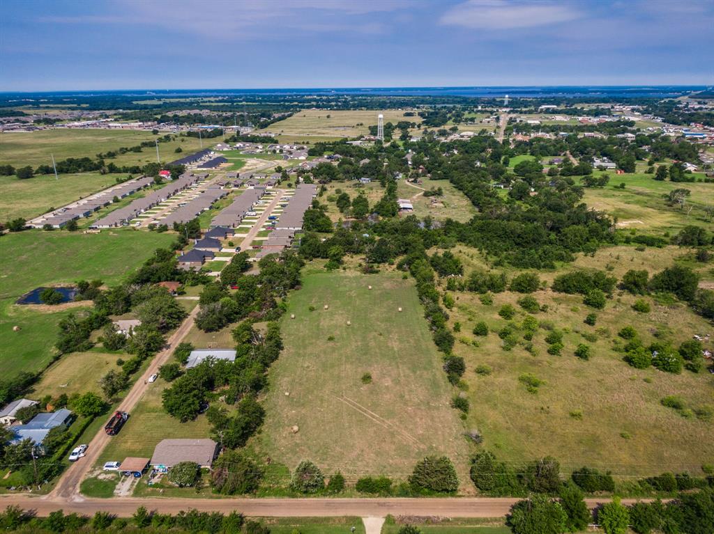 TBD City Lake Road