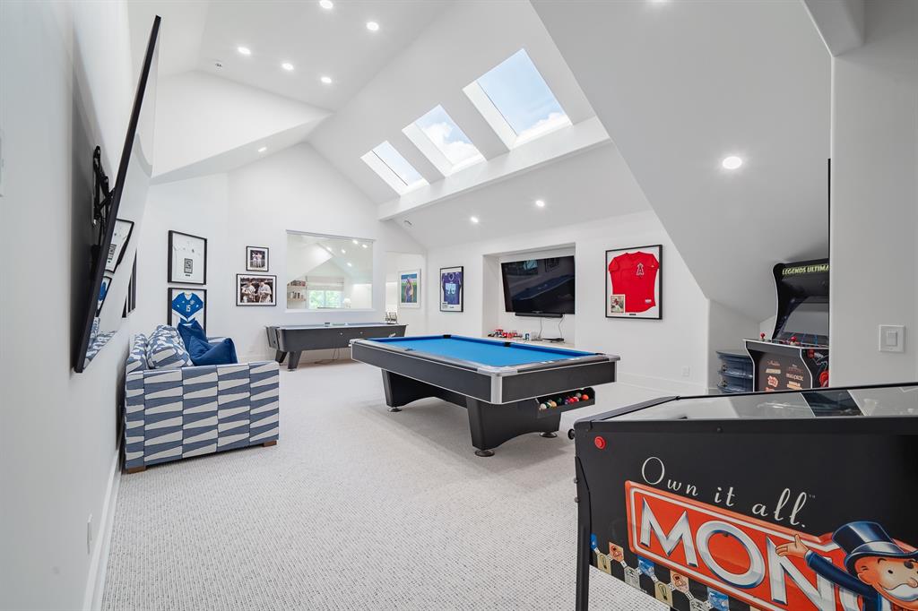 Roxbury Park - Residential