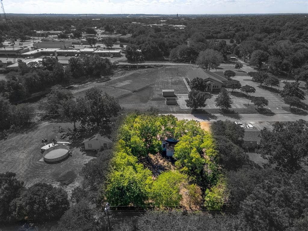 106 Bales Street 108