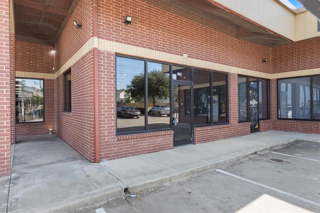 Leeds Add - Commercial Lease