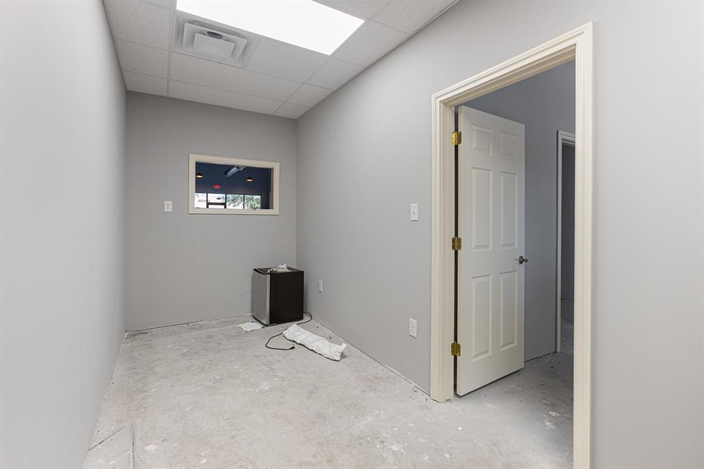 Leeds Add - Commercial Lease