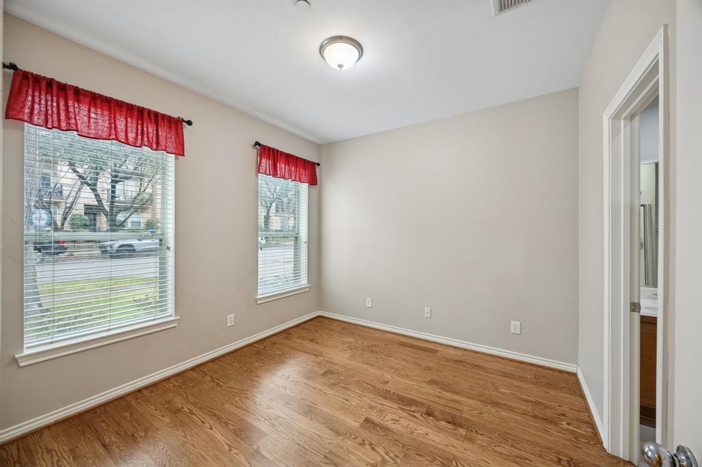 4315 Holland Avenue 3