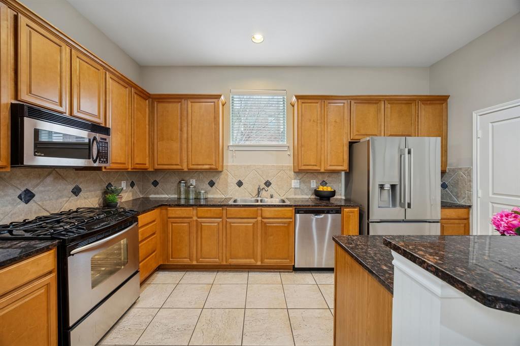 Holland Oaks Condo - Residential