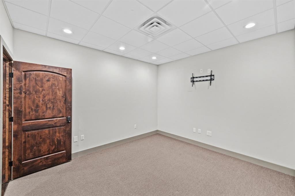 Original Cleburn - Commercial Lease