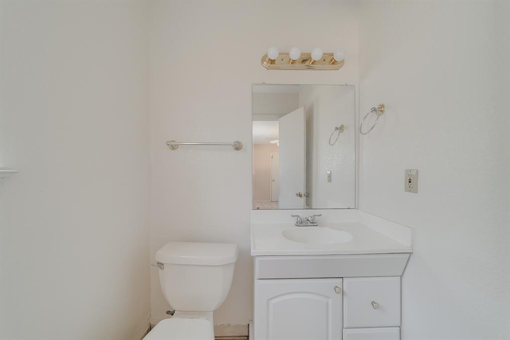 F Throop Abs 1511 - Residential