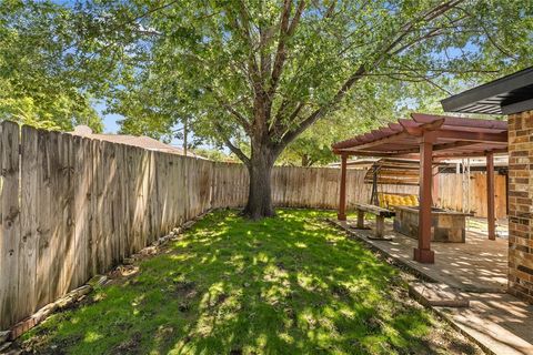 A home in Farmers Branch