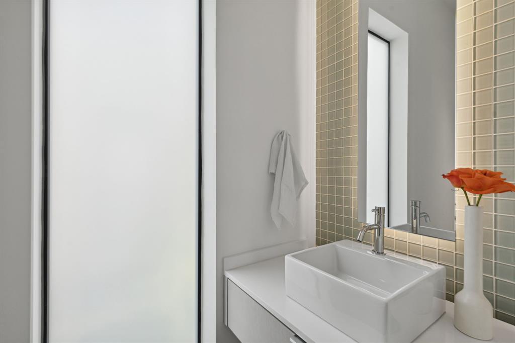 Modern Living Henderson - Residential